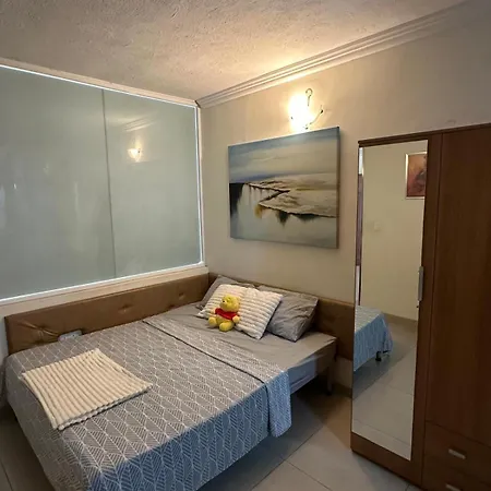 Perfect 2 Bedroom In St Julian Apartament *